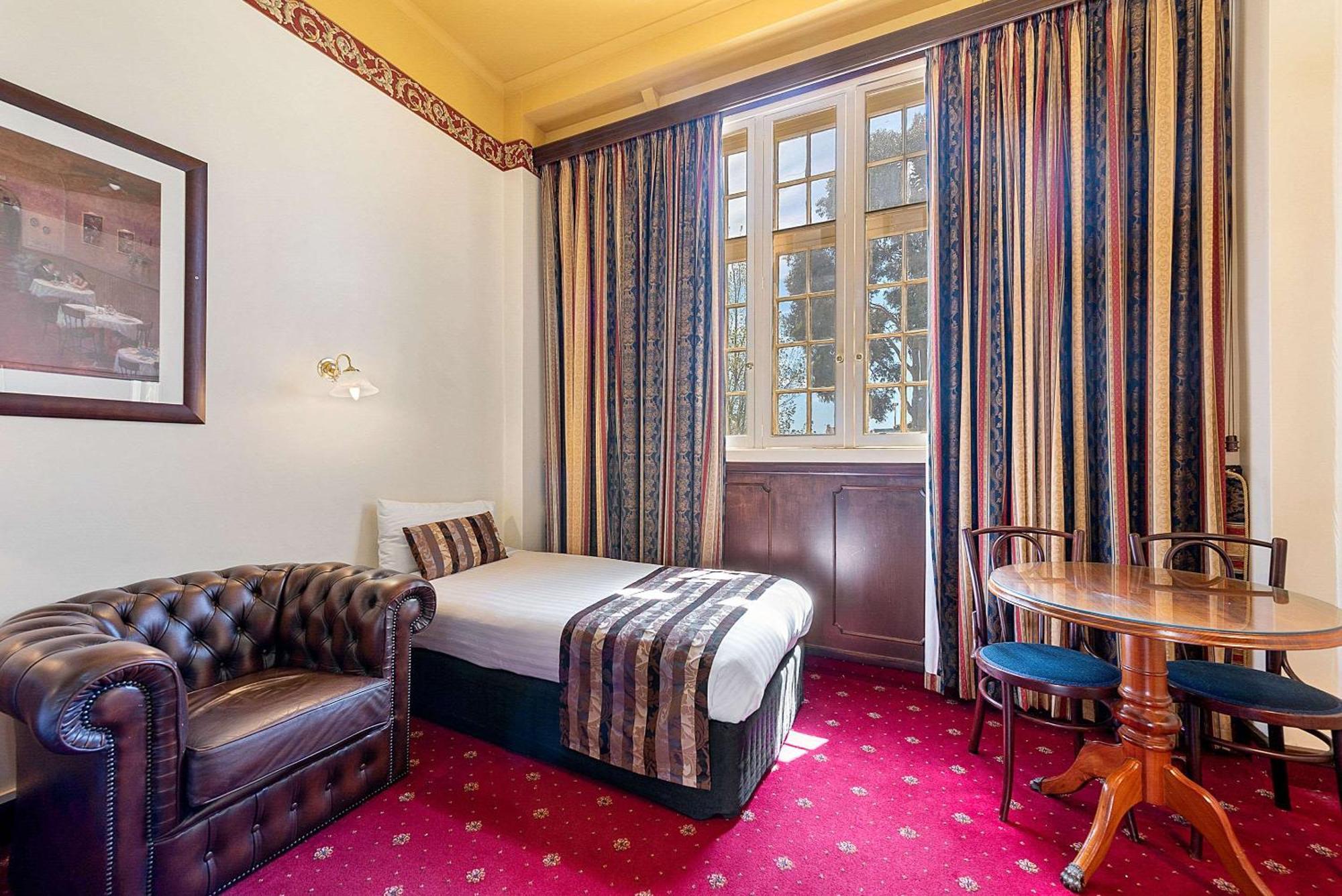 Quality Hotel Colonial Launceston Esterno foto